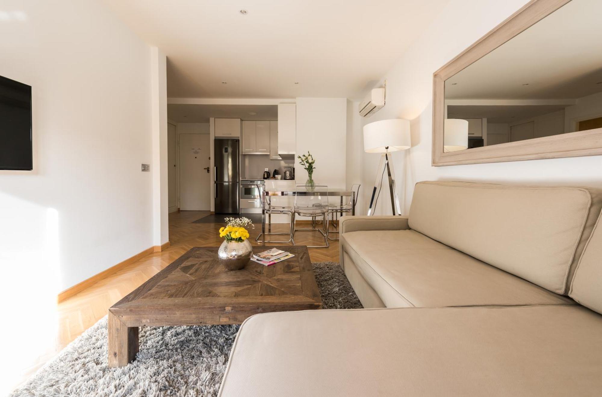 Apartament Downtown Urban Madryt Zewnętrze zdjęcie