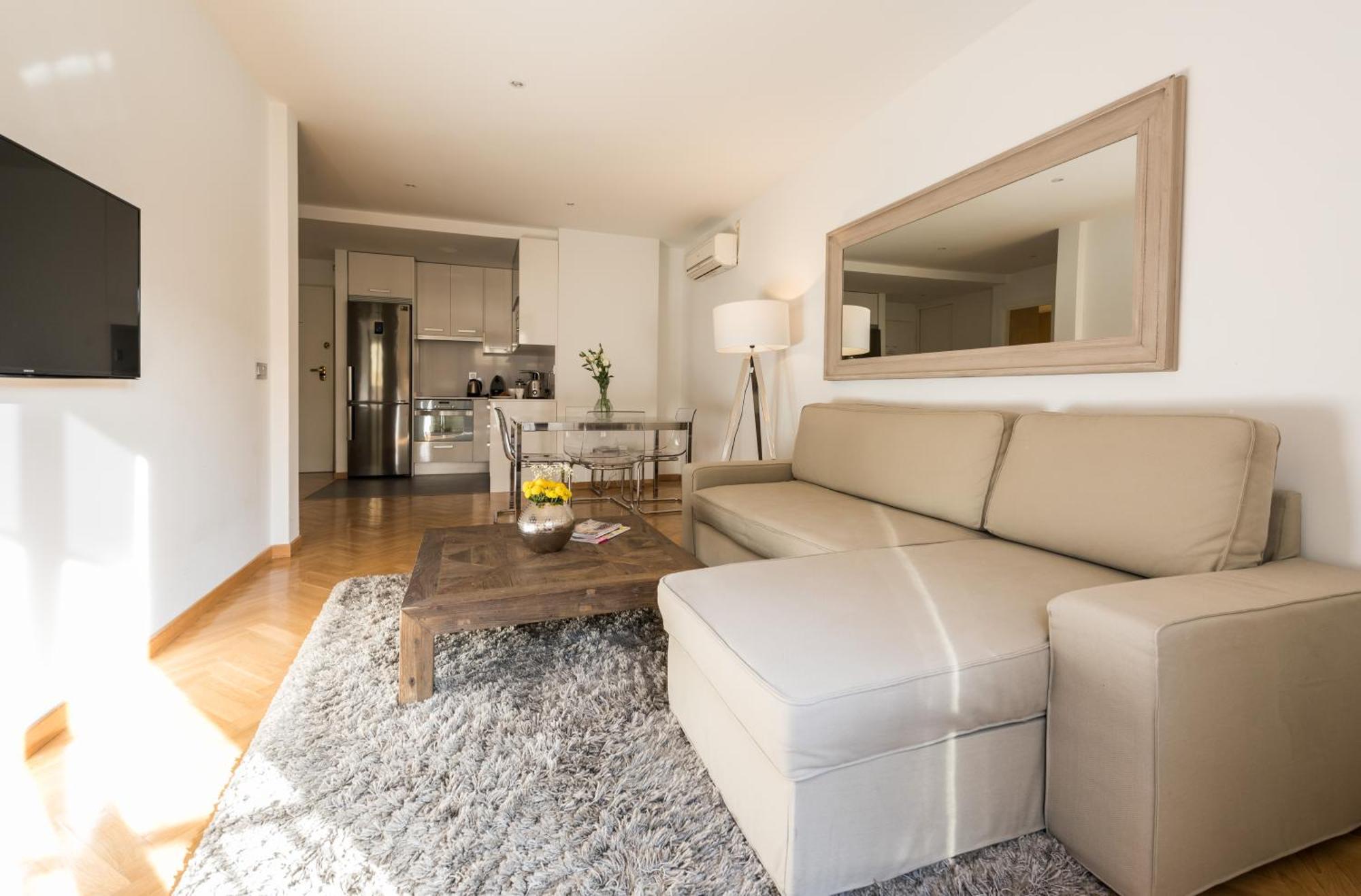 Apartament Downtown Urban Madryt Zewnętrze zdjęcie